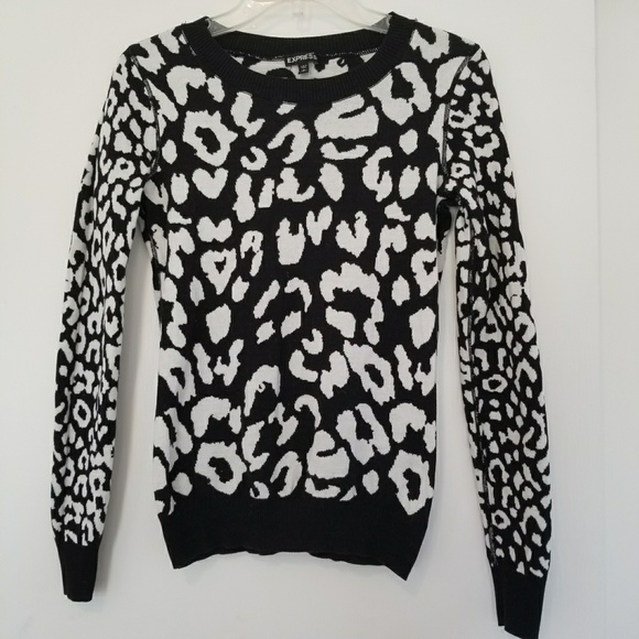 Express Sweaters - EXPRESS BLACK &WHITE SWEATER
